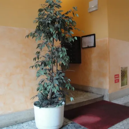 Via Sebino *